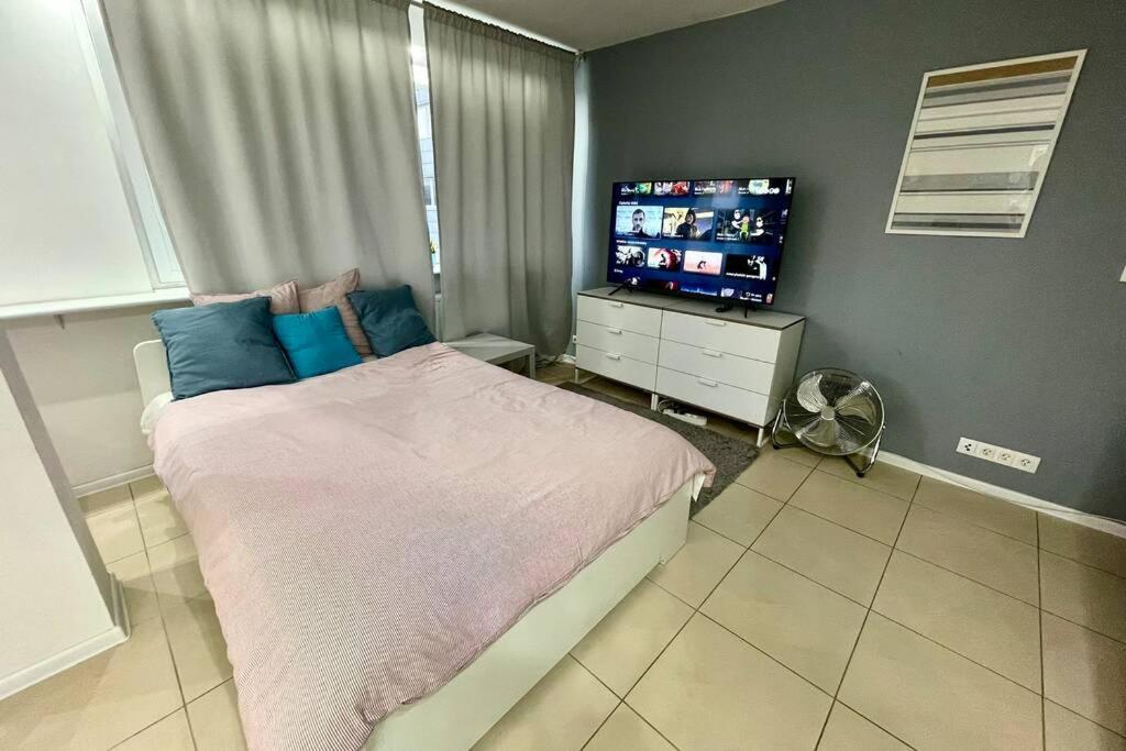 Gold 3 Metro X2 Wifi 300 Mbs 60'Tv Netflix Hbo Appletv+ Lägenhet Warszawa Exteriör bild