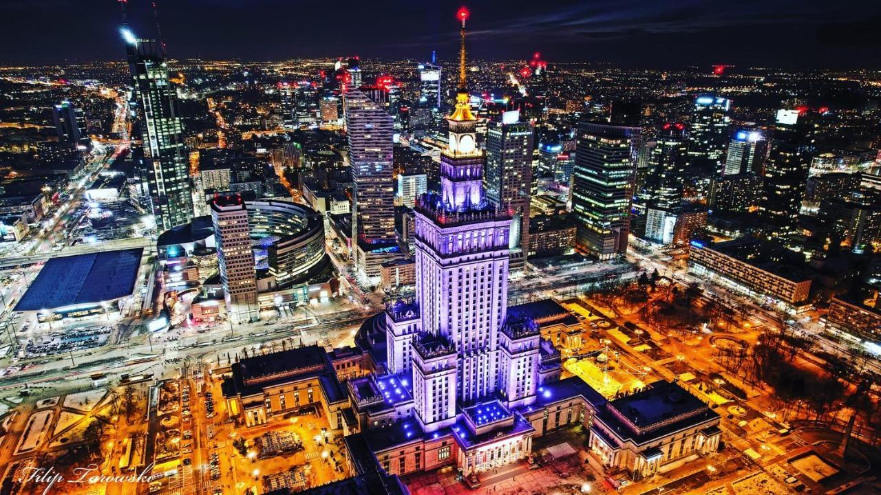 Gold 3 Metro X2 Wifi 300 Mbs 60'Tv Netflix Hbo Appletv+ Lägenhet Warszawa Exteriör bild